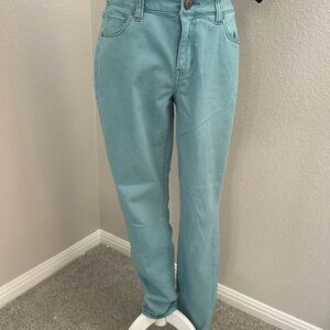 Cabi Aqua Teal Curvy Skinny Jeans Women’s size 8